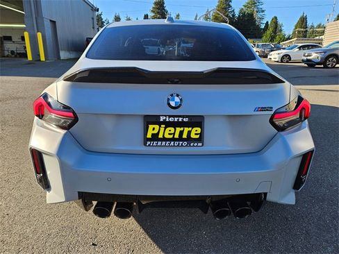 Used 2024 BMW M2 w/ Lighting Package image 4