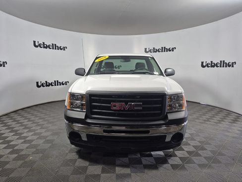 Used 2010 GMC Sierra 1500 W/T RWD image 2