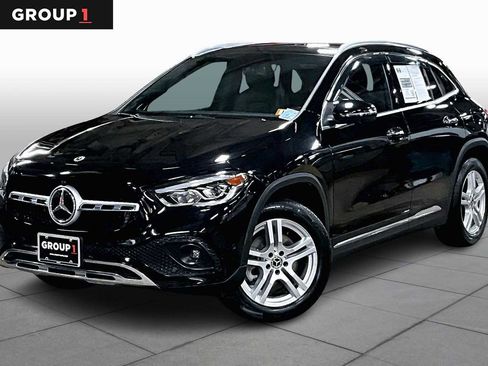 Used 2023 Mercedes-Benz GLA 250 4MATIC image 1