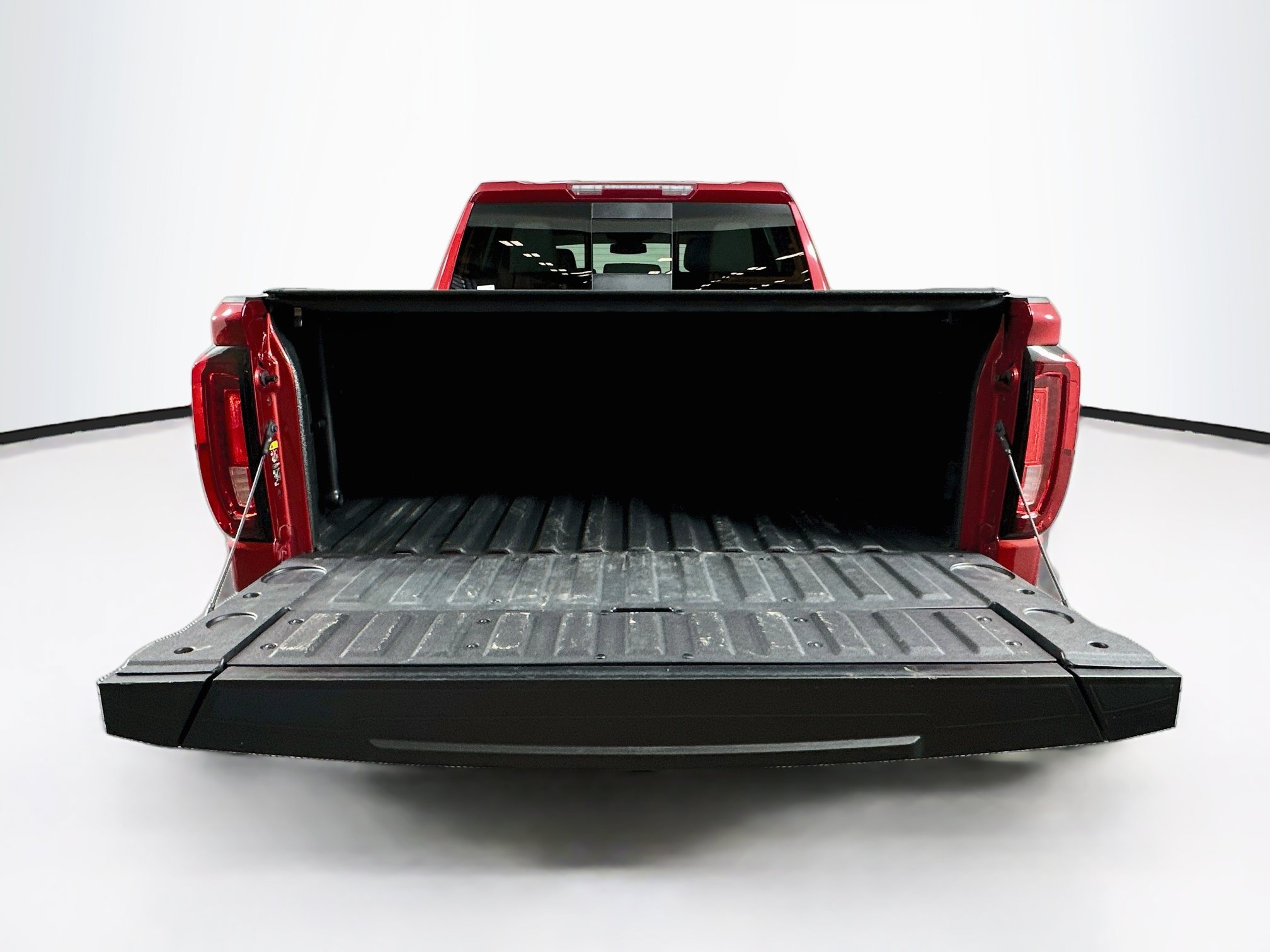 Used 2023 GMC Sierra 1500 SLT w/ SLT Premium Plus Package AWD/4WD image 29