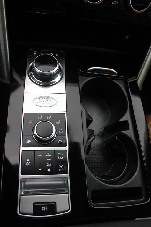 Used 2017 Land Rover Discovery HSE AWD/4WD image 21