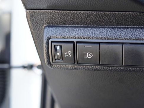 Used 2022 Toyota Corolla LE FWD image 18