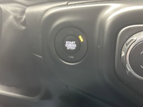 Used 2021 Jeep Wrangler Unlimited Rubicon 4xe w/ Steel Bumper Group image 20