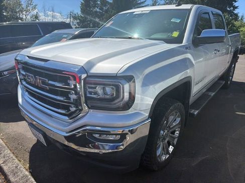 Used 2018 GMC Sierra 1500 SLT AWD/4WD image 4