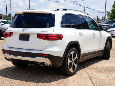 Used 2025 Mercedes-Benz GLB 250 4MATIC image 21