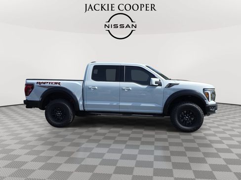 Used 2025 Ford F150 Raptor AWD/4WD image 4