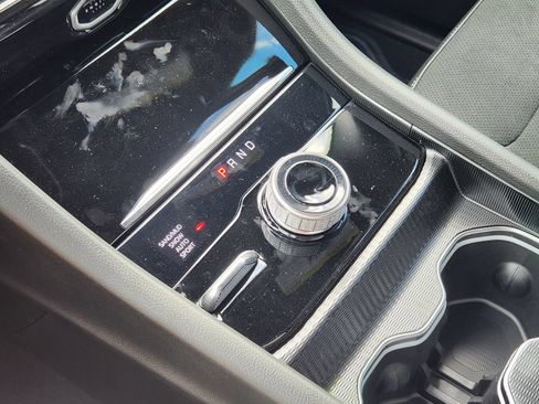 New 2026 Jeep Grand Cherokee Altitude AWD/4WD image 18