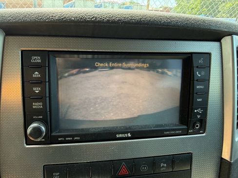 Used 2008 Jeep Grand Cherokee Laredo AWD/4WD image 4