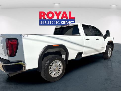 Used 2024 GMC Sierra 2500 Pro w/ Convenience Package image 6