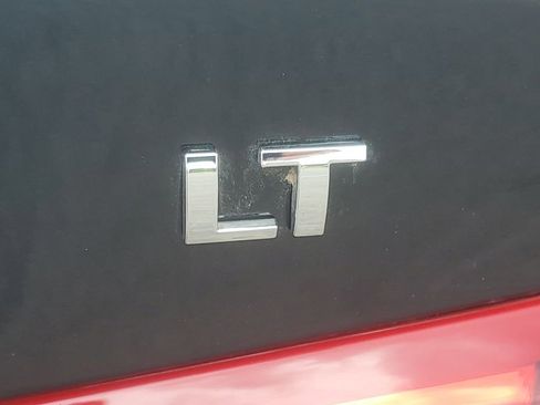 Used 2025 Chevrolet Malibu LT FWD image 36