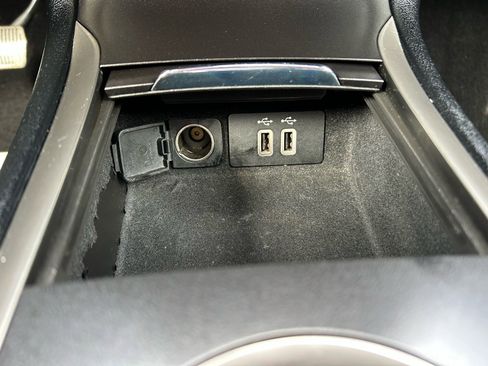 Used 2017 Lincoln MKC Reserve image 26