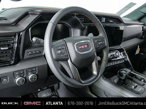 New 2026 GMC Sierra 1500 AT4 w/ AT4 Premium Package AWD/4WD image 4