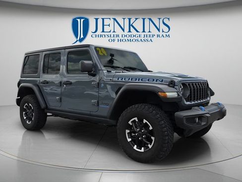 Used 2024 Jeep Wrangler Unlimited Rubicon 4xe AWD/4WD image 2