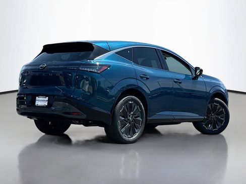New 2026 Nissan Murano Platinum w/ Cargo Package AWD/4WD image 2