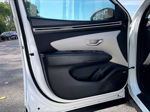 Used 2022 Hyundai Tucson Limited FWD image 22