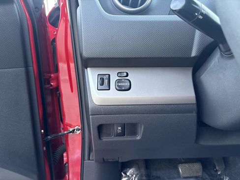 Used 2014 Scion xB image 21