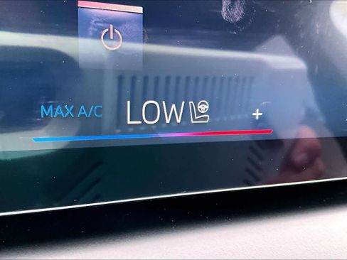 Certified 2025 BMW X3 xDrive30i w/ Premium Package image 35