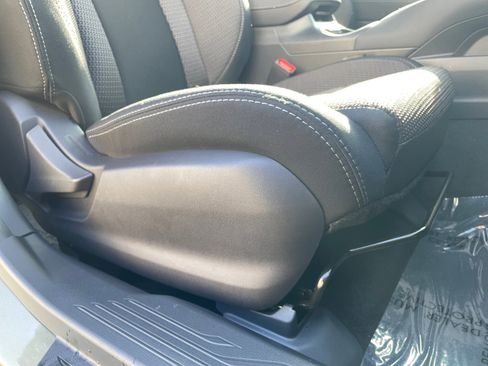 Certified 2025 Subaru Outback Premium w/ Popular Package #1A image 30