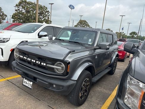 Used 2022 Ford Bronco Outer Banks AWD/4WD image 3