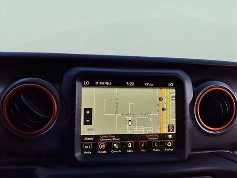 Used 2022 Jeep Gladiator Mojave w/ Trailer Tow Package image 12