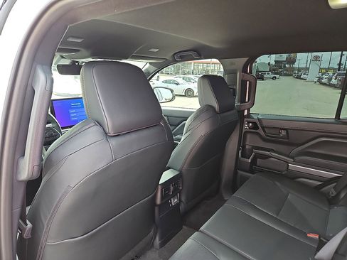 Certified 2026 Toyota 4Runner TRD Off-Road image 10