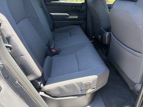 Used 2024 Toyota Tacoma SR5 AWD/4WD image 27