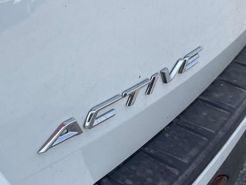 New 2026 Ford Explorer Active w/ Active Comfort Package image 7