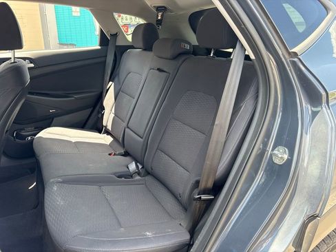 Used 2021 Hyundai Tucson Sport FWD image 11