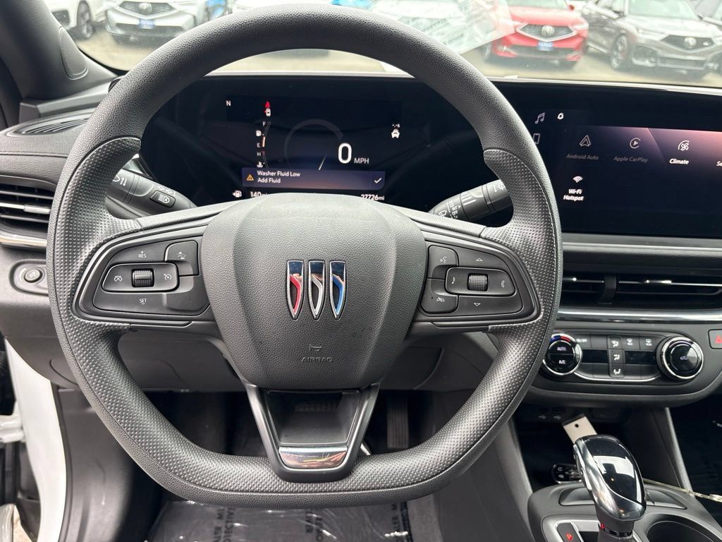 Used 2025 Buick Envista Preferred FWD image 17