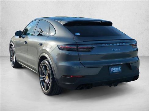 Used 2023 Porsche Cayenne Coupe w/ Premium Package AWD/4WD image 8