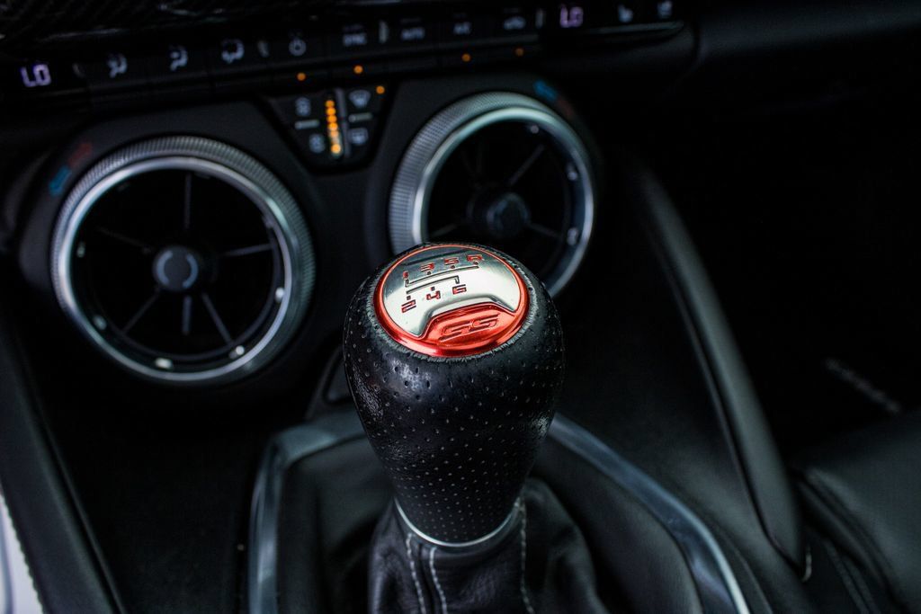 Used 2023 Chevrolet Camaro SS RWD image 18