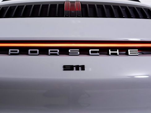 Certified 2024 Porsche 911 Carrera image 13