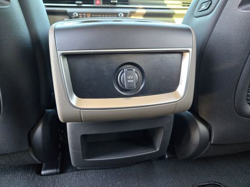 New 2026 Kia Carnival EX image 34