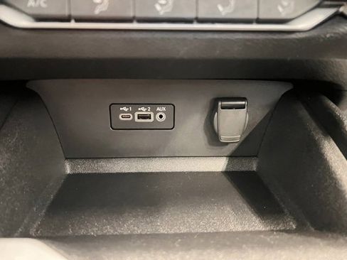 Used 2025 Nissan Altima 2.5 SV image 26