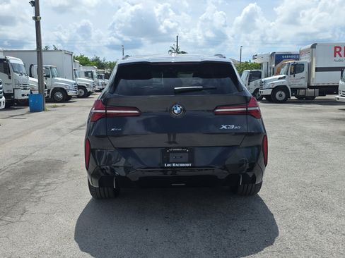 Used 2025 BMW X3 xDrive30i w/ M Sport Package AWD/4WD image 6