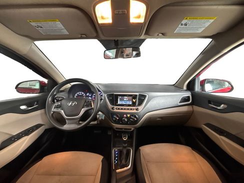 Used 2020 Hyundai Accent SE w/ Cargo Package image 16