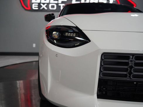 Used 2025 Nissan Z Sport w/ Floor Mat Package RWD image 17