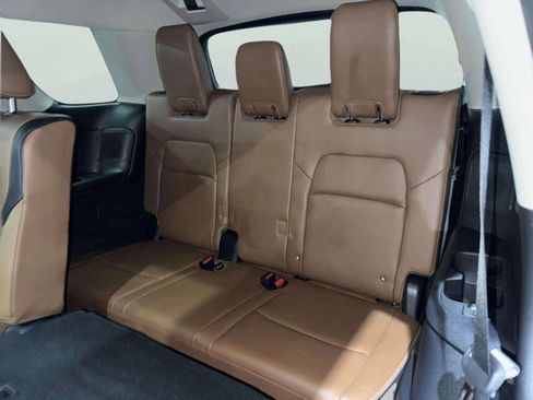 Used 2024 Nissan Pathfinder Platinum w/ Cargo Package image 47