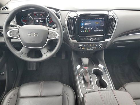 Certified 2023 Chevrolet Traverse RS image 14