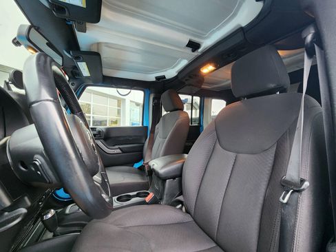 Used 2017 Jeep Wrangler Unlimited Sport w/ Quick Order Package 24S image 25