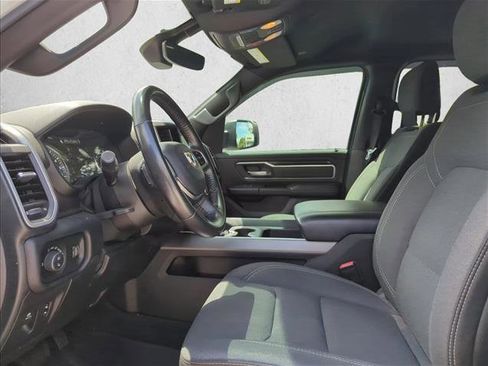 Used 2022 RAM 1500 Big Horn AWD/4WD image 9