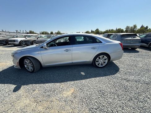 Used 2018 Cadillac XTS Luxury FWD image 6