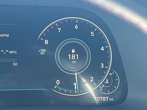 Used 2023 Hyundai Sonata SEL Plus image 11