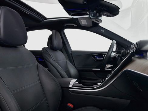 Certified 2024 Mercedes-Benz C 300 Sedan image 8