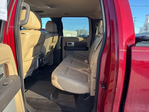 Used 2014 Ford F150 Lariat w/ Equipment Group 502A Luxury image 11