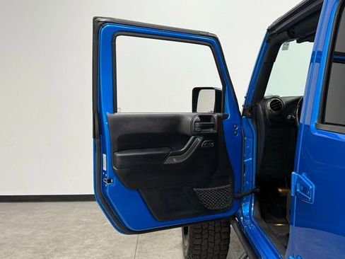 Used 2015 Jeep Wrangler Unlimited Sport w/ Quick Order Package 24S image 13