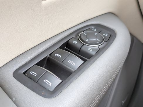 Used 2022 Cadillac XT5 Premium Luxury w/ Technology Package image 15