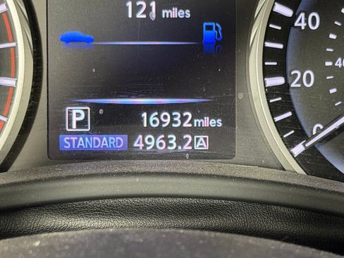 Used 2018 INFINITI Q50 Luxe w/ Essential Package (3.0T Luxe) image 30