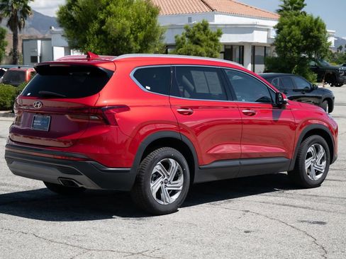 Used 2023 Hyundai Santa Fe SEL FWD image 4