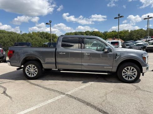 Used 2025 Ford F150 Lariat w/ Equipment Group 502A High AWD/4WD image 8